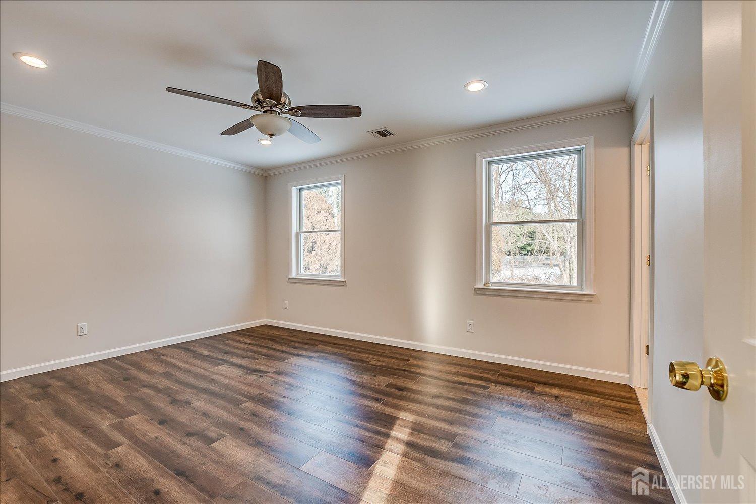 83 Sagamore Avenue Edison NJ 08820