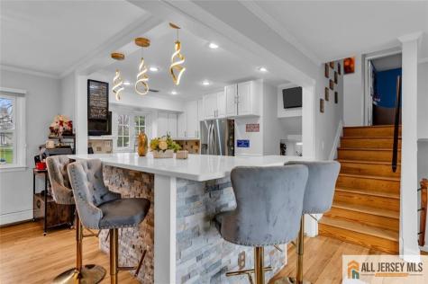 5 Travis Court Monroe NJ 08831