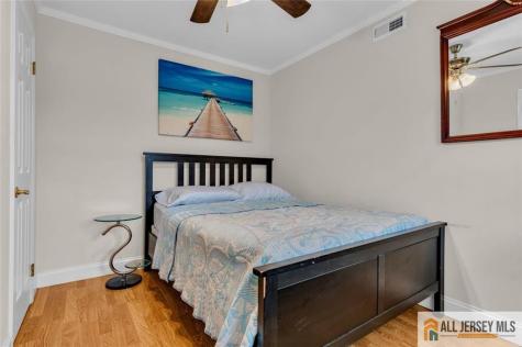 5 Travis Court Monroe NJ 08831