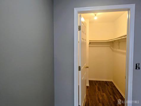 259 Retta Court Piscataway NJ 08854