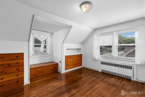 75 Lancaster Road Colonia NJ 07067