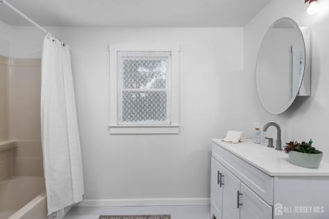 75 Lancaster Road Colonia NJ 07067