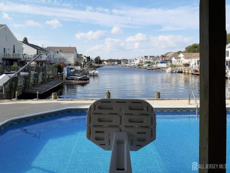 67 Anchorage Boulevard Bayville NJ 08721