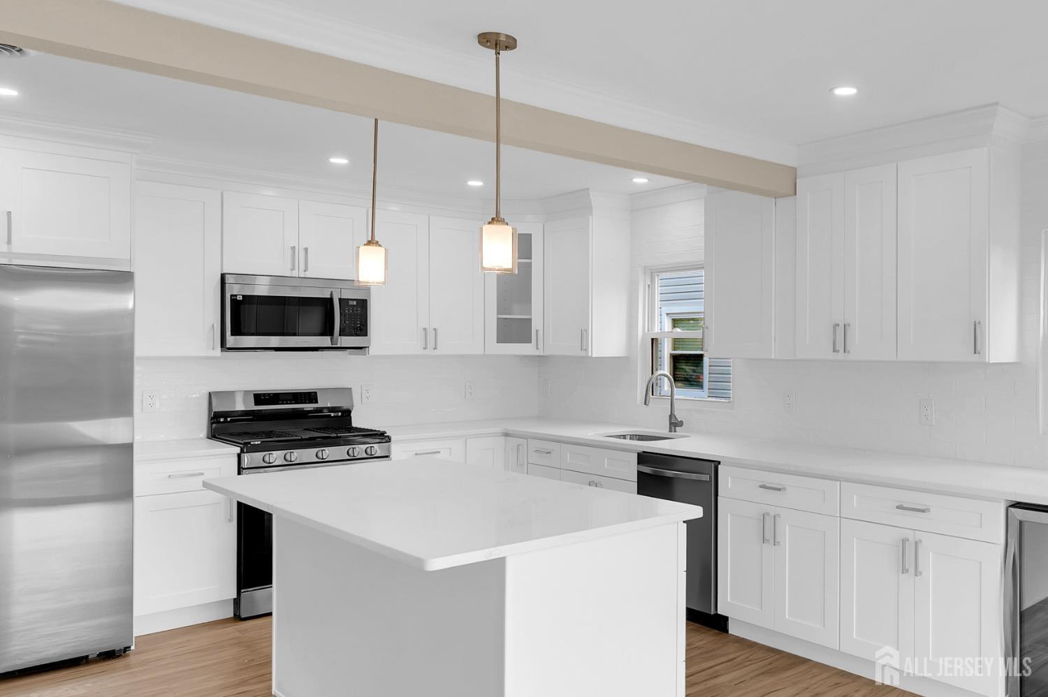 3 Pembroke Lane Toms River NJ 08757