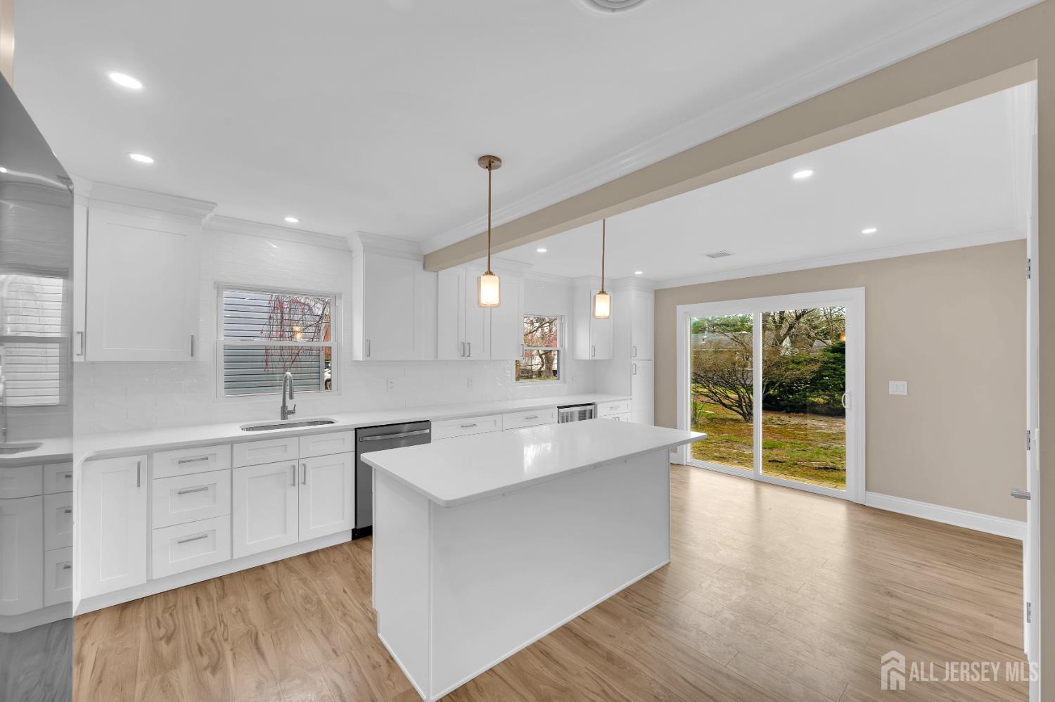 3 Pembroke Lane Toms River NJ 08757