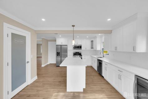 3 Pembroke Lane Toms River NJ 08757