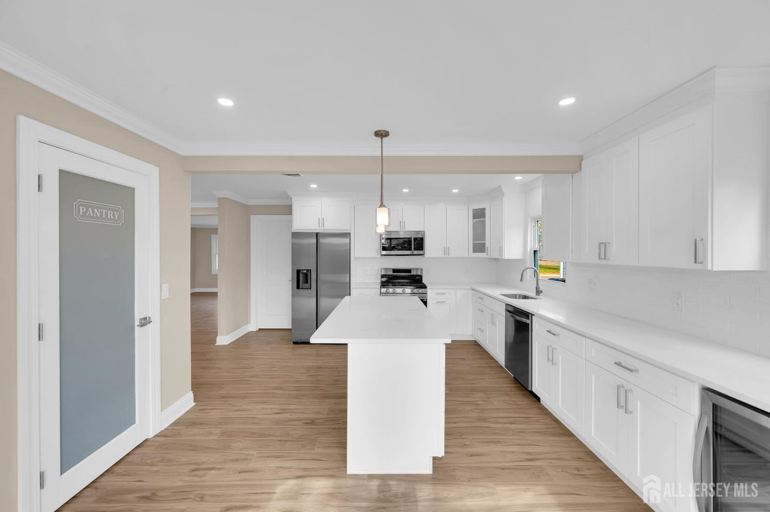 3 Pembroke Lane Toms River NJ 08757