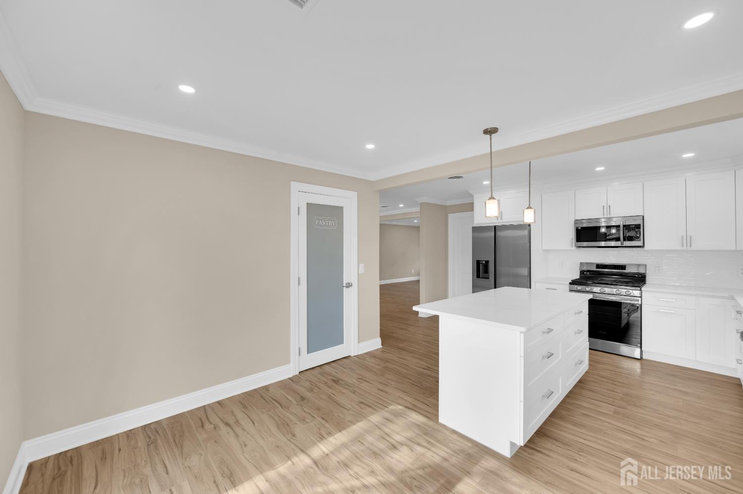 3 Pembroke Lane Toms River NJ 08757