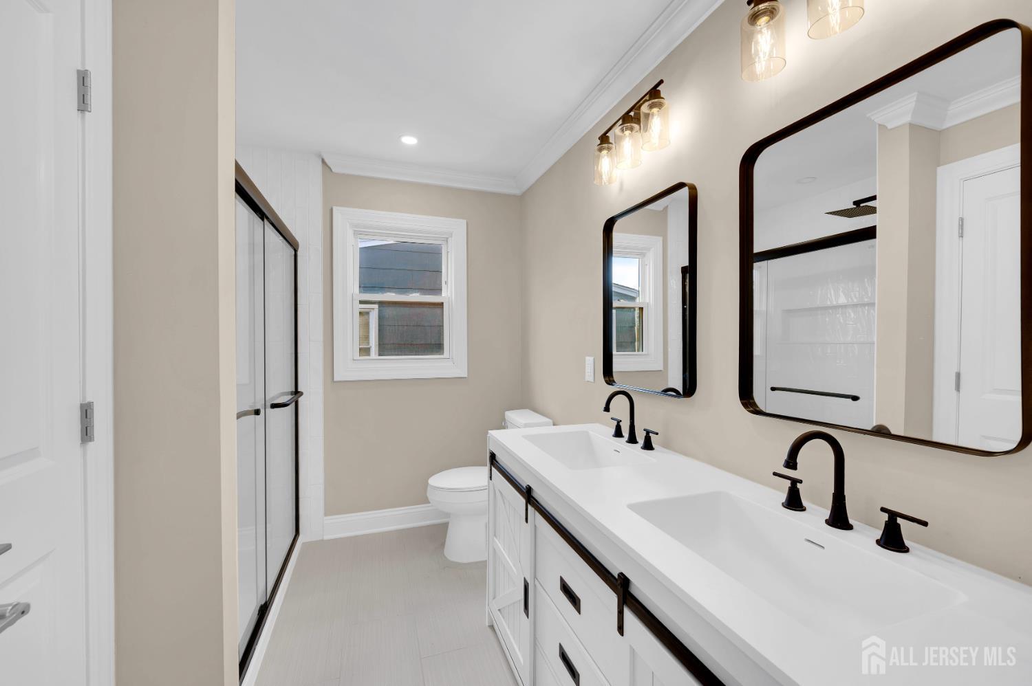 3 Pembroke Lane Toms River NJ 08757
