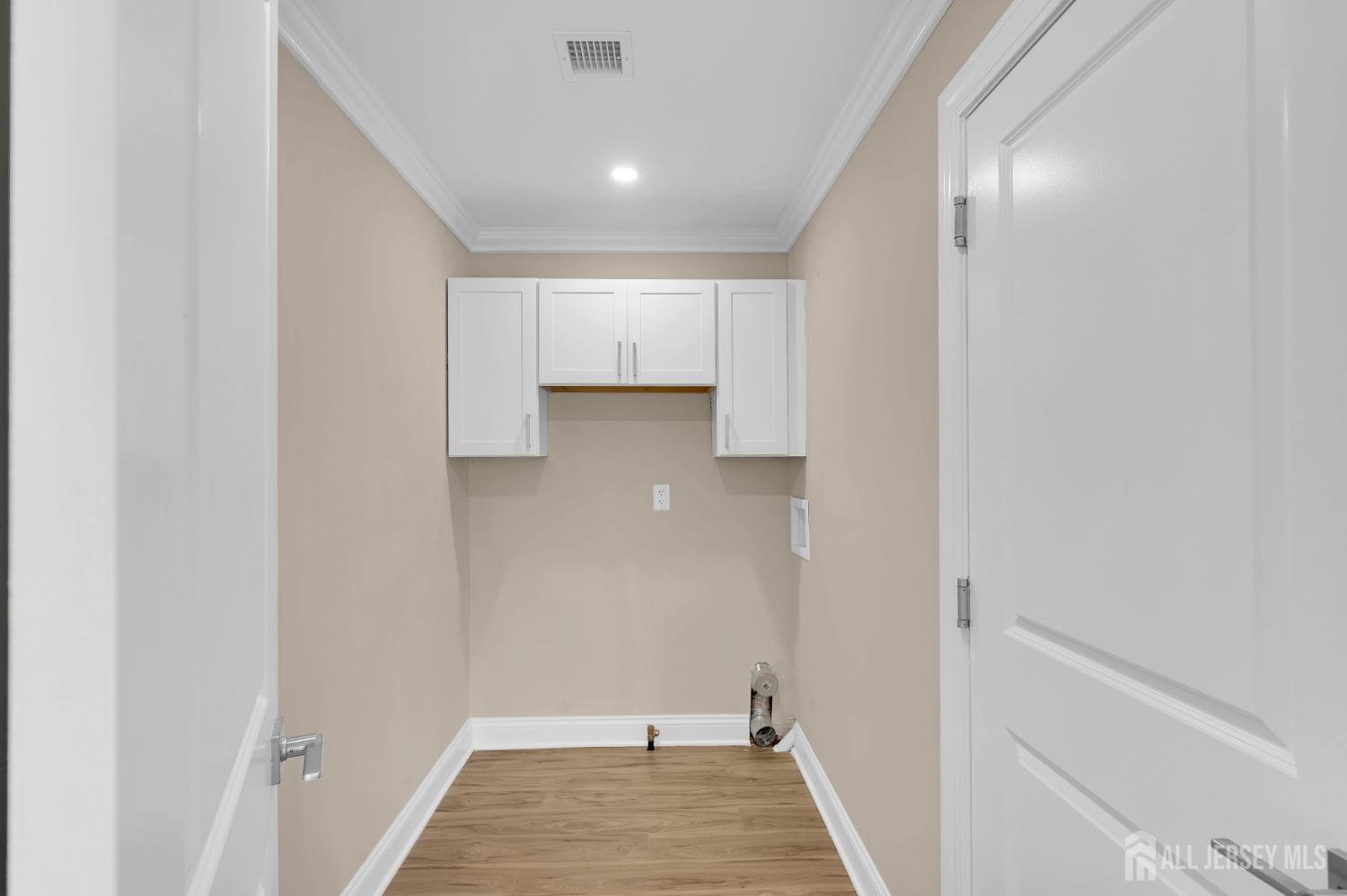 3 Pembroke Lane Toms River NJ 08757