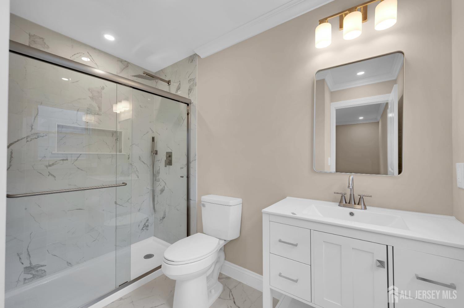3 Pembroke Lane Toms River NJ 08757