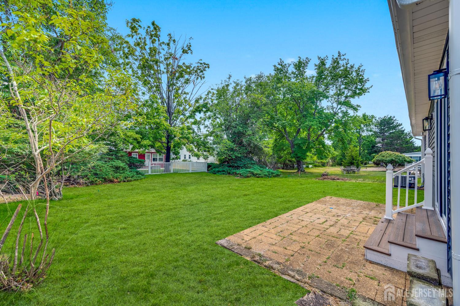 3 Pembroke Lane Toms River NJ 08757