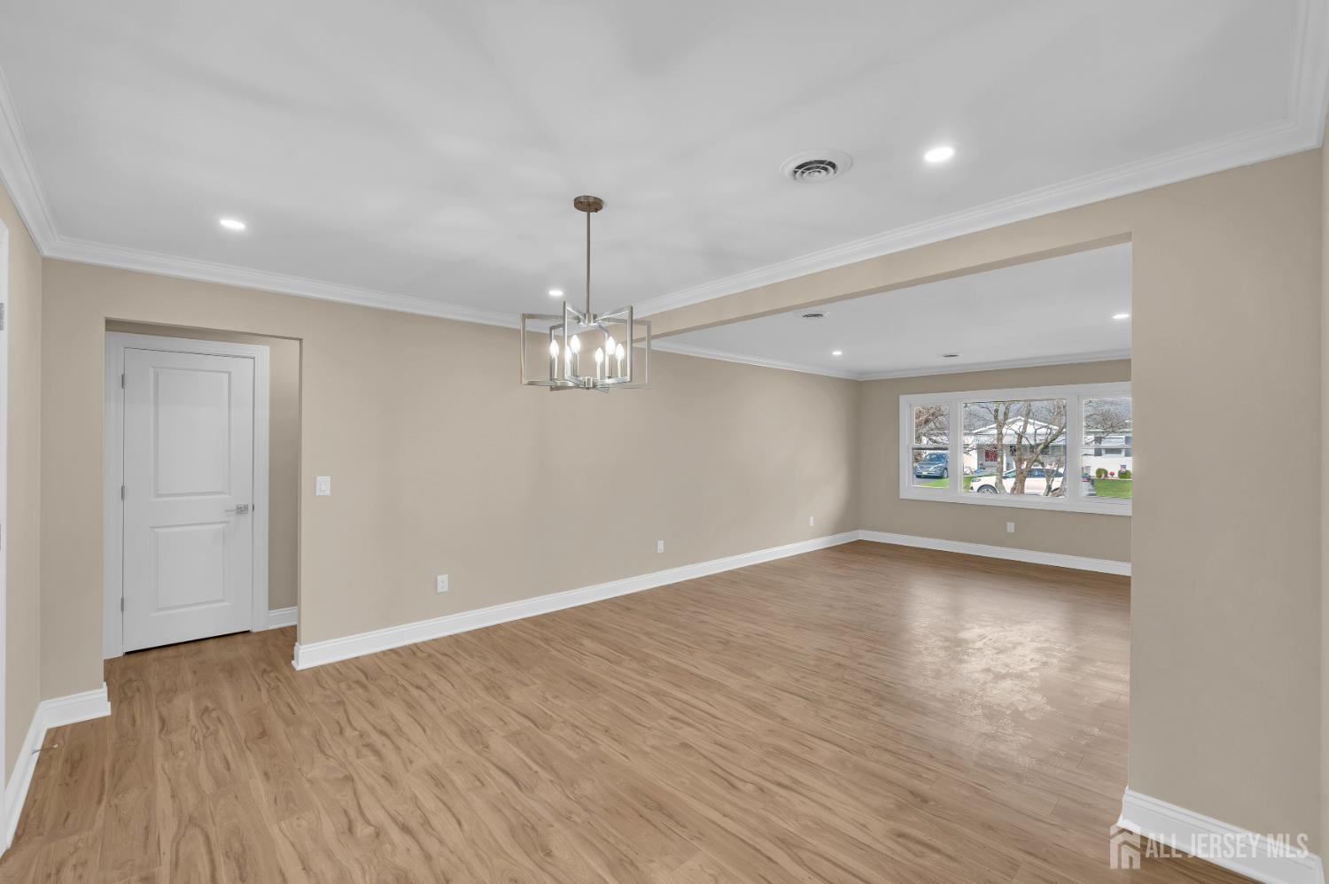 3 Pembroke Lane Toms River NJ 08757