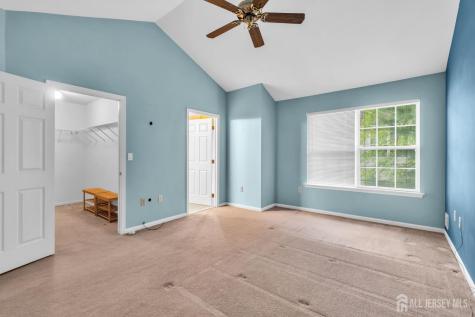 9 N Stallion Court Franklin Twsp NJ 08873