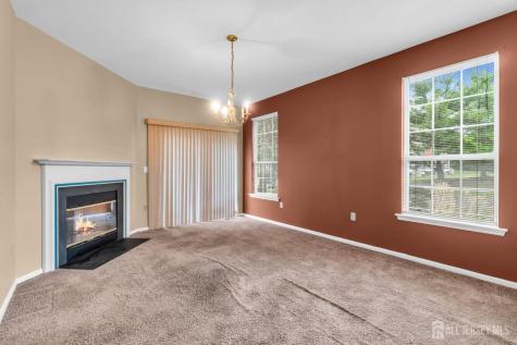 9 N Stallion Court Franklin Twsp NJ 08873