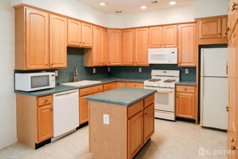 40 Sherwood Drive Monroe NJ 08831