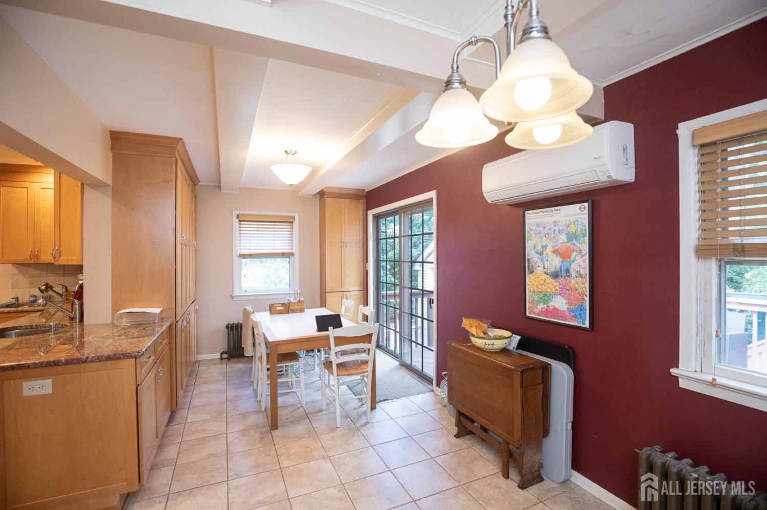 15 N 6th Avenue N Highland Park NJ 08904