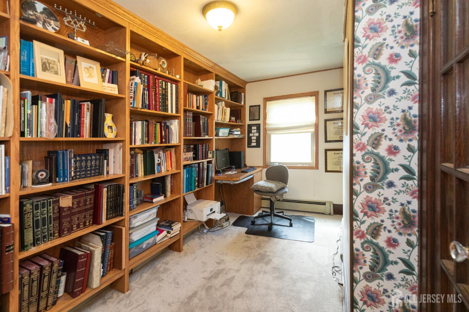 15 N 6th Avenue N Highland Park NJ 08904