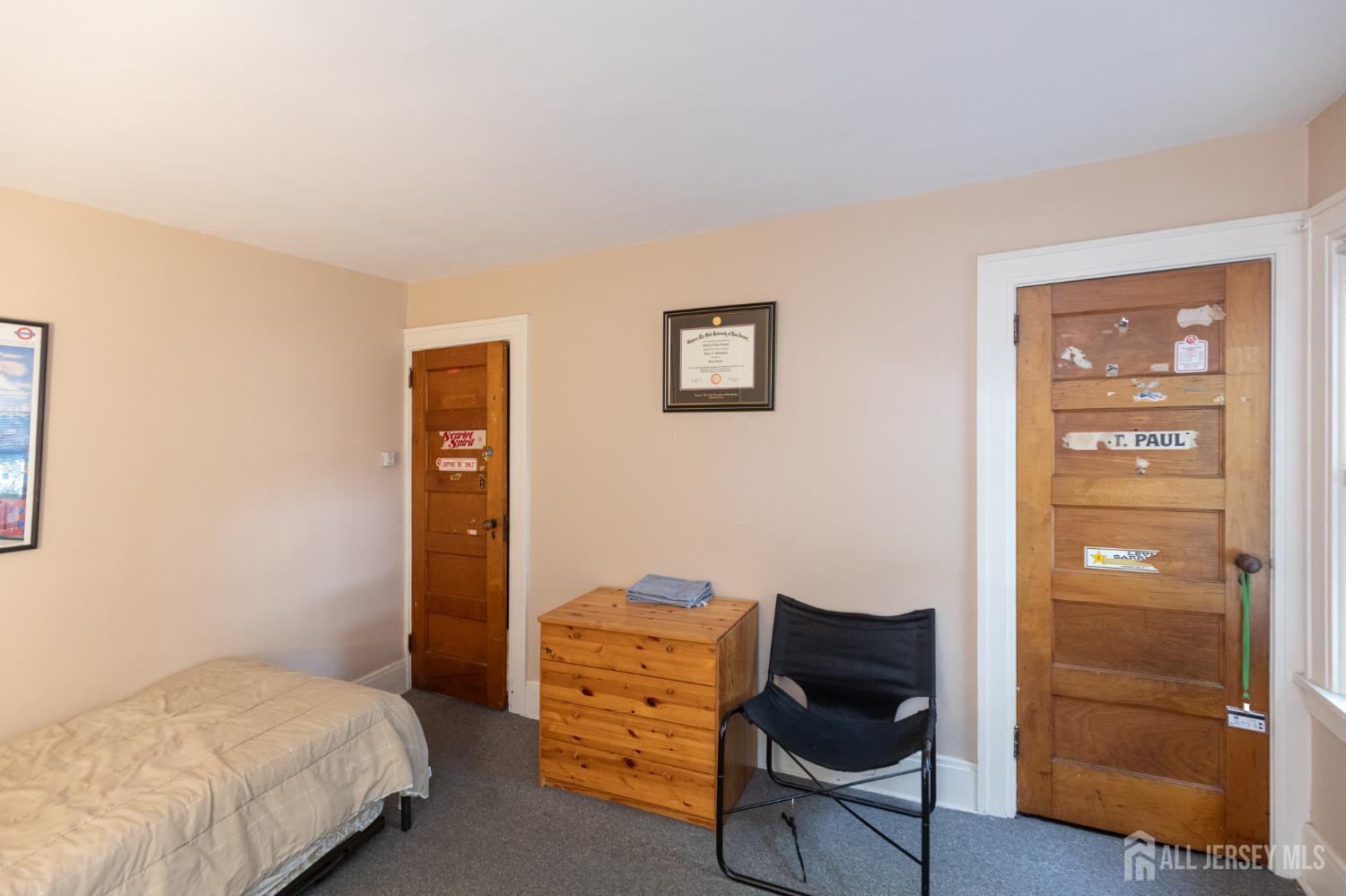 15 N 6th Avenue N Highland Park NJ 08904