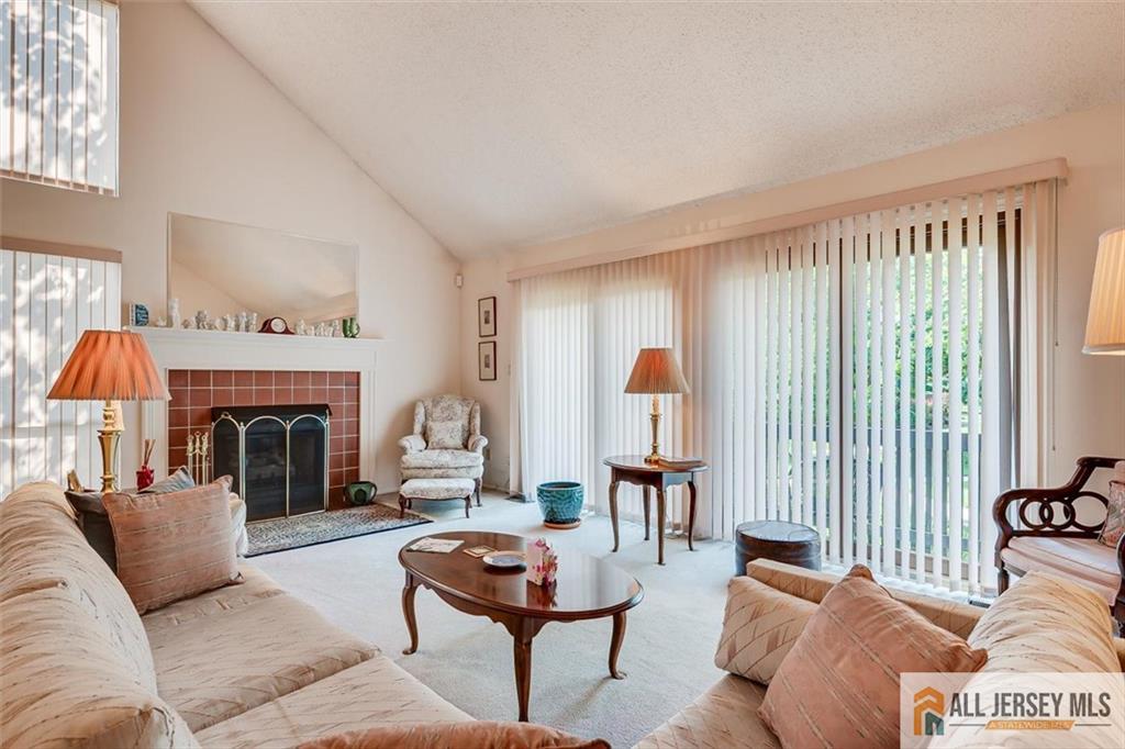 117 Kingsberry Drive Franklin NJ 08873