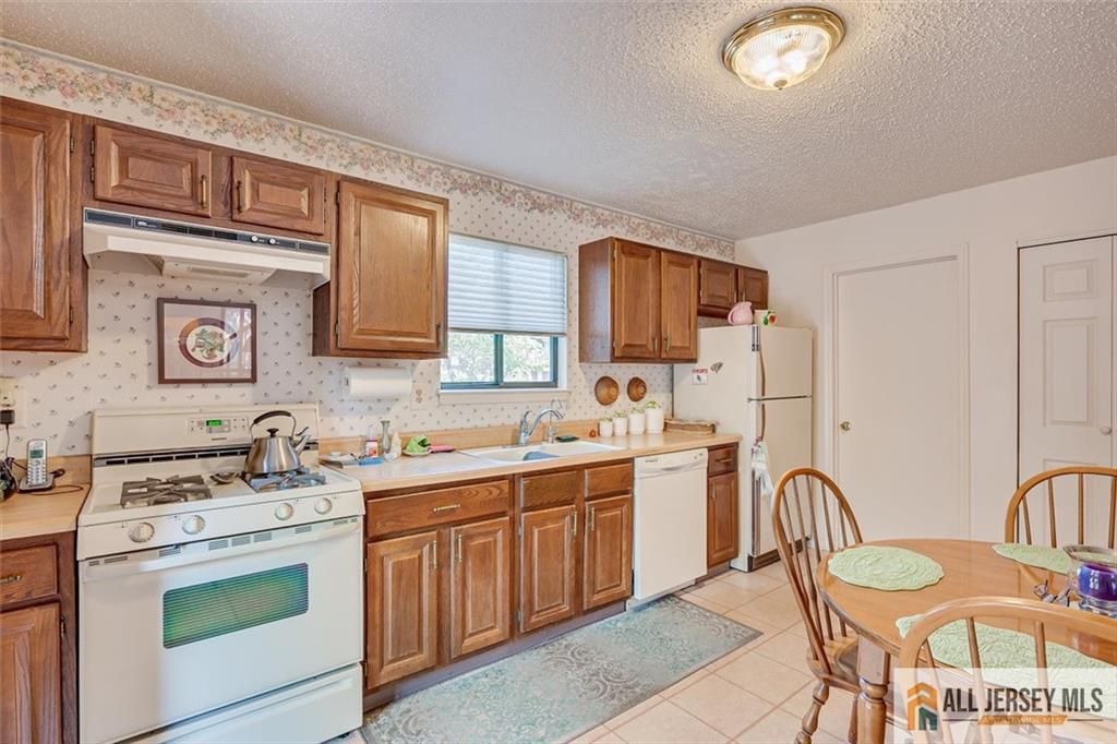 117 Kingsberry Drive Franklin NJ 08873