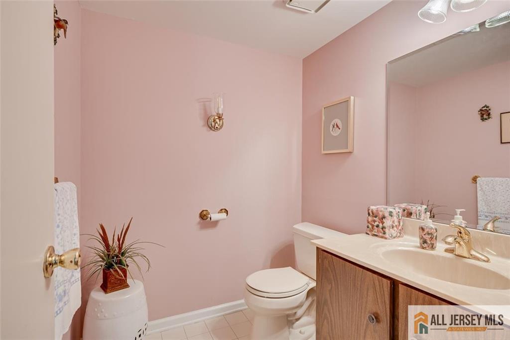 117 Kingsberry Drive Franklin NJ 08873