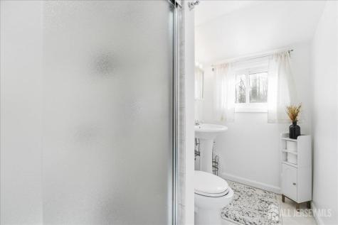 17 Clembil Court Hopelawn NJ 08861