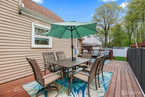 17 Clembil Court Hopelawn NJ 08861