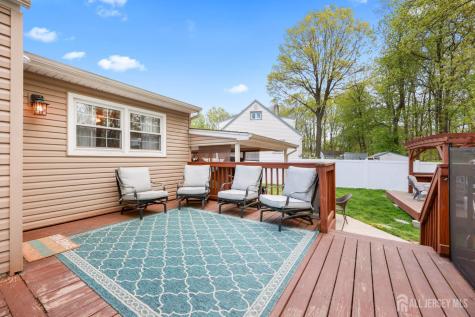 17 Clembil Court Hopelawn NJ 08861