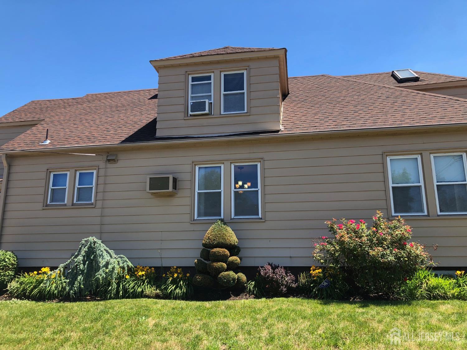 24 Wilcox Avenue South River NJ 08882