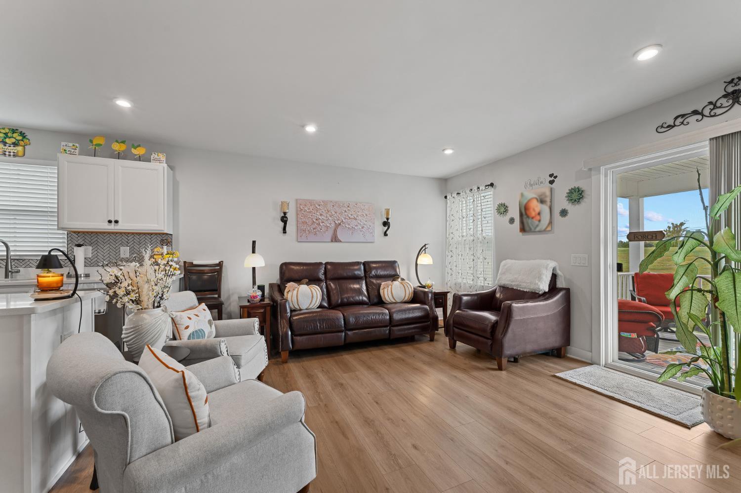 42 Cottage Street Millville NJ 08332