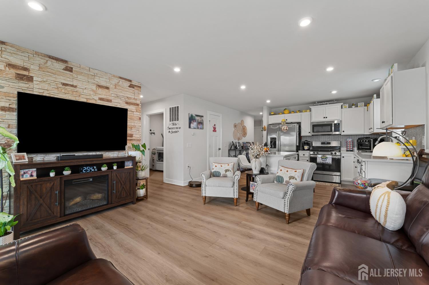 42 Cottage Street Millville NJ 08332