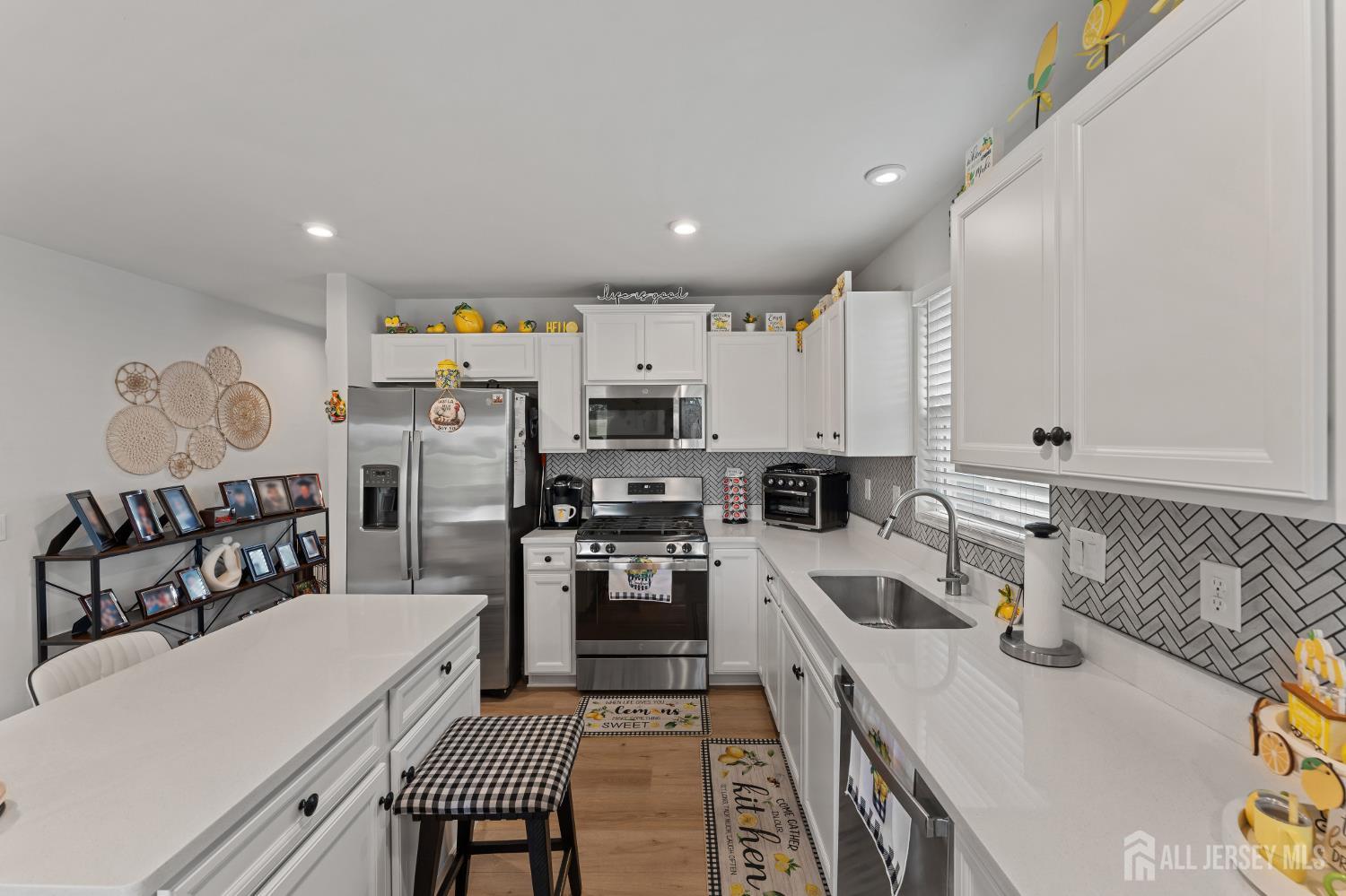 42 Cottage Street Millville NJ 08332