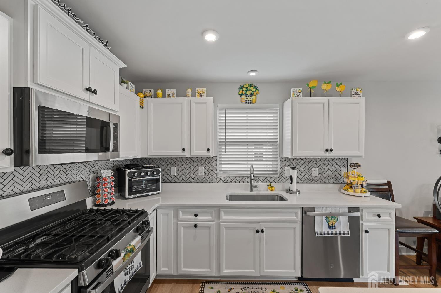 42 Cottage Street Millville NJ 08332