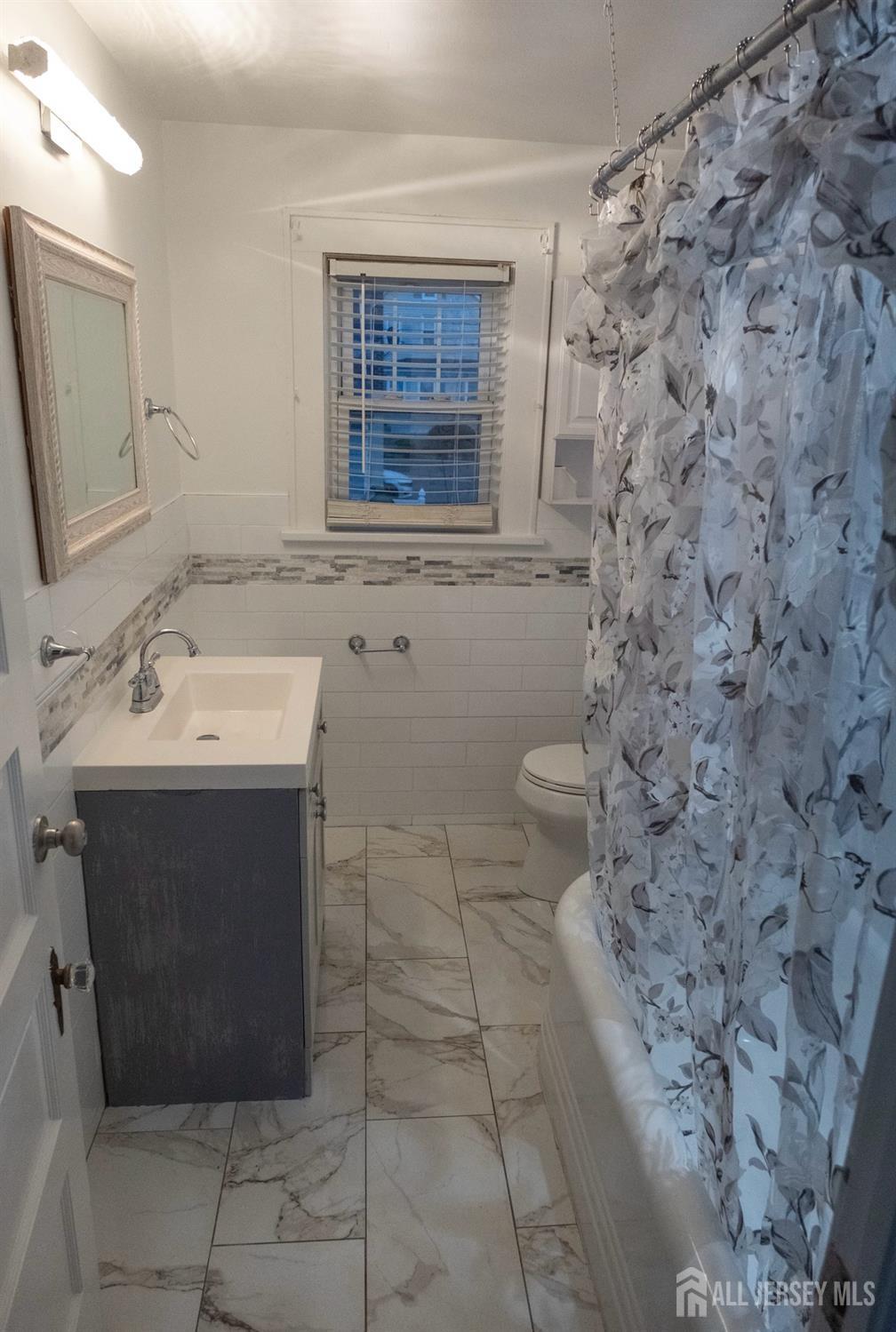 1 Mary Street Sayreville NJ 08872