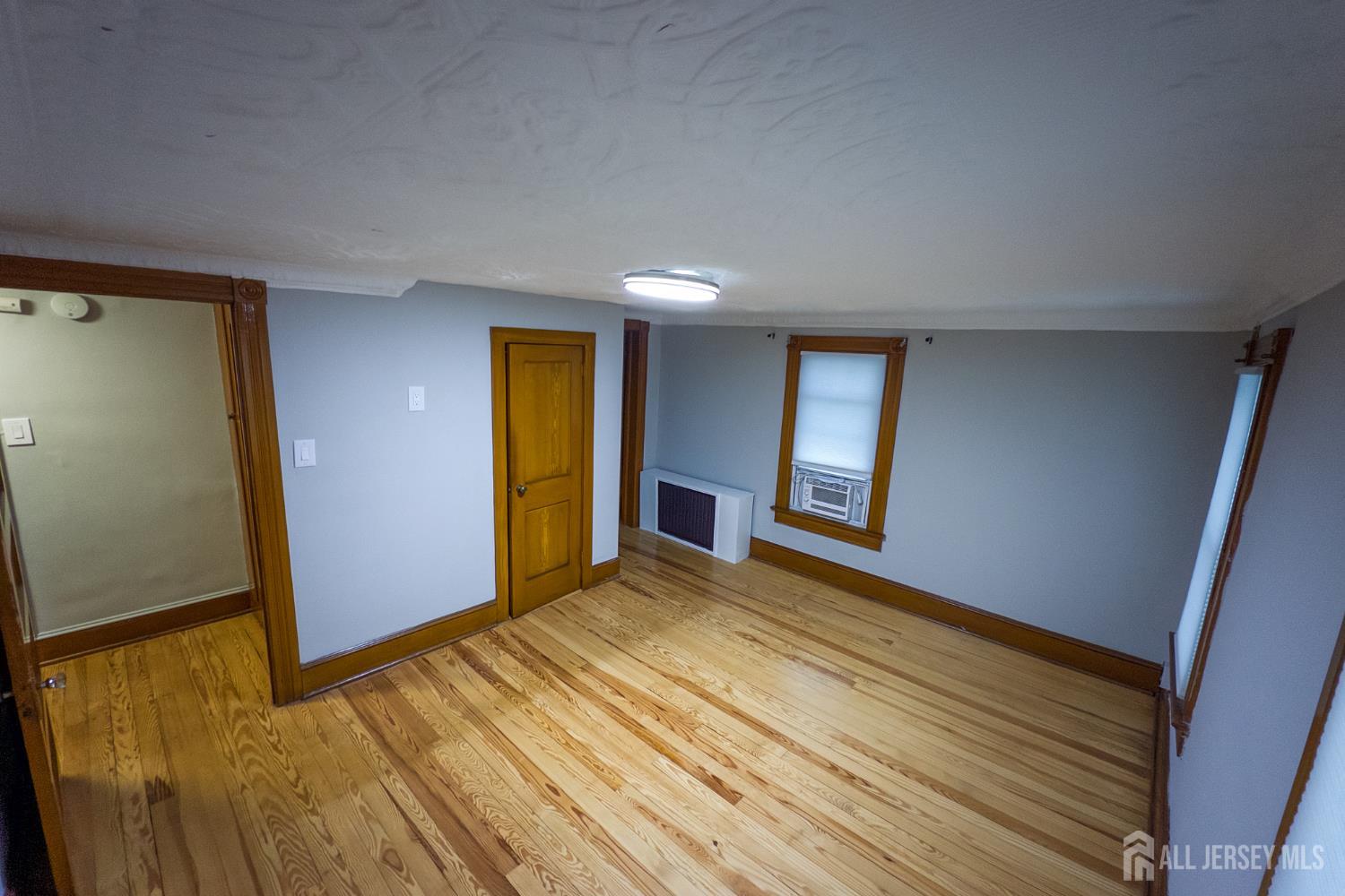 1 Mary Street Sayreville NJ 08872