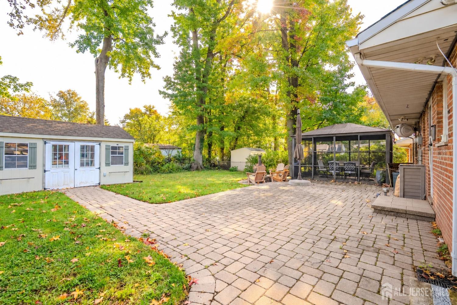 17 Melville Road Edison NJ 08817
