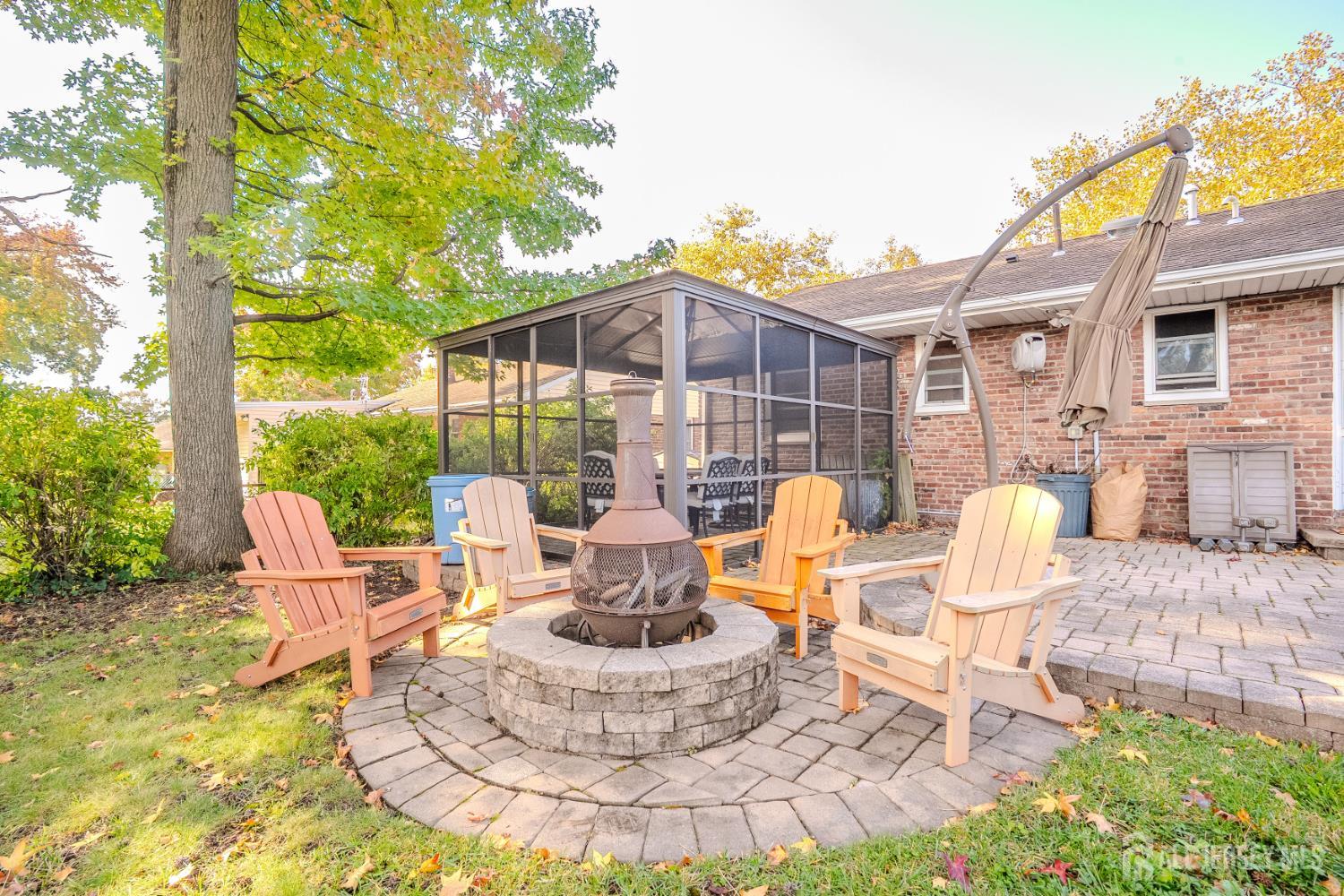 17 Melville Road Edison NJ 08817