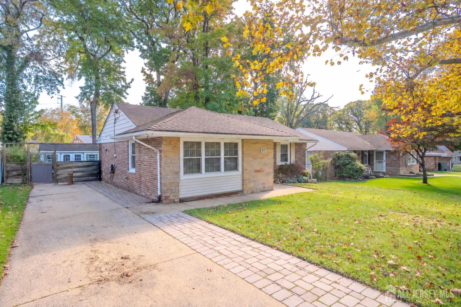 17 Melville Road Edison NJ 08817