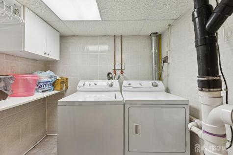 2 Lioni Court Piscataway NJ 08854