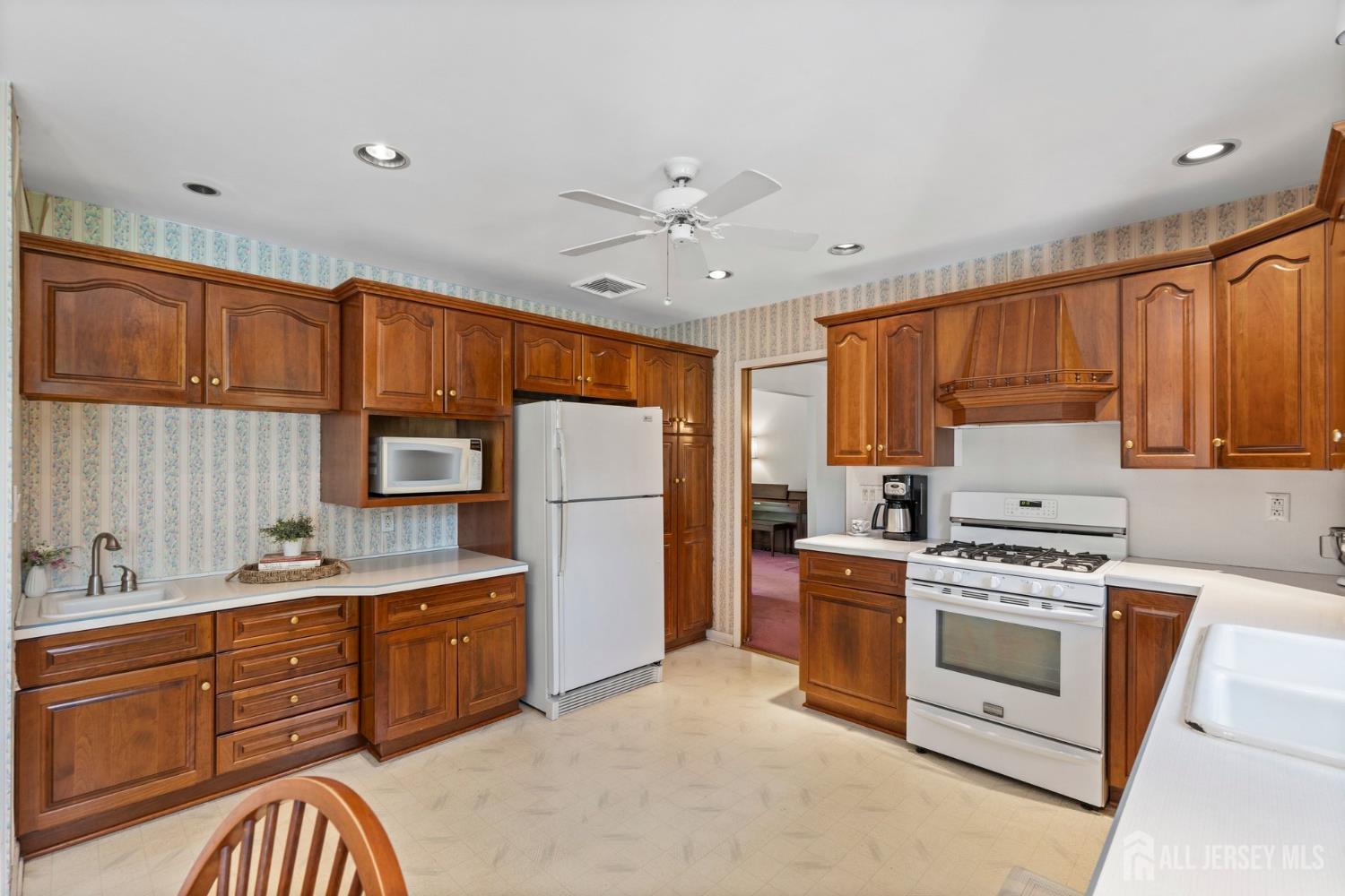 913 Madison Avenue Bridgewater NJ 08807