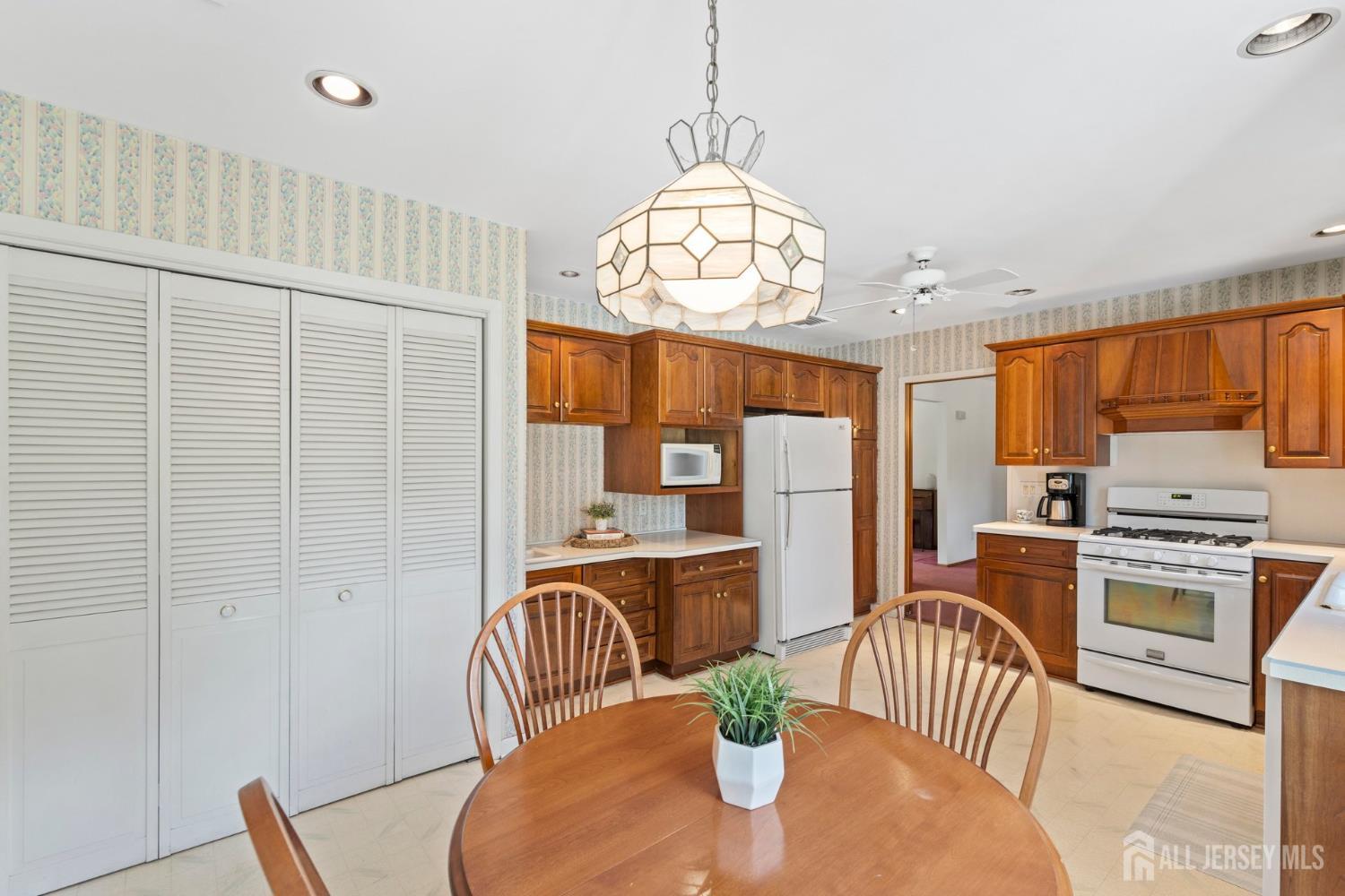 913 Madison Avenue Bridgewater NJ 08807