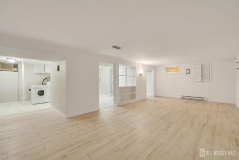 254 E George Place Iselin NJ 08830