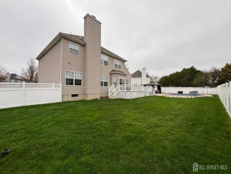 42 Redwick Way South River NJ 08882