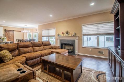 42 Redwick Way South River NJ 08882