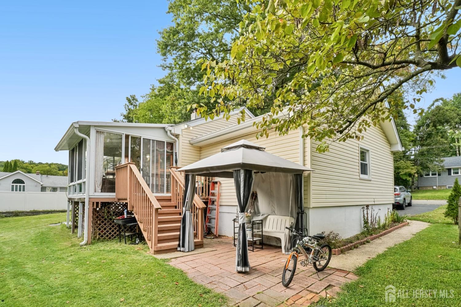 21 Coolidge Avenue East Brunswick NJ 08816