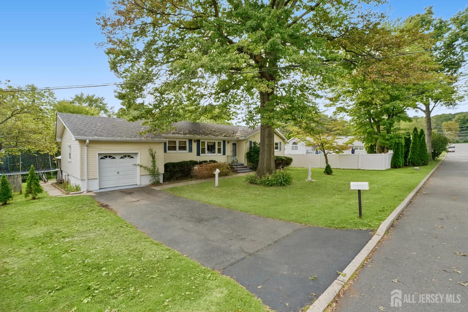 21 Coolidge Avenue East Brunswick NJ 08816