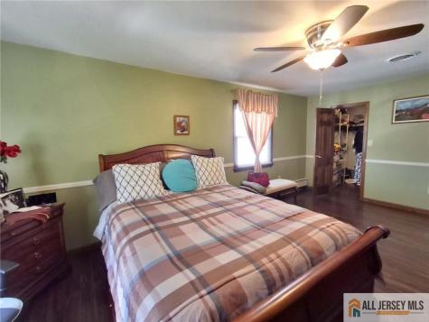 33 Nickel Avenue Sayreville NJ 08872