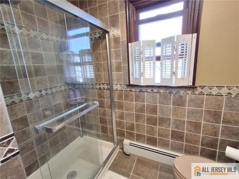 33 Nickel Avenue Sayreville NJ 08872