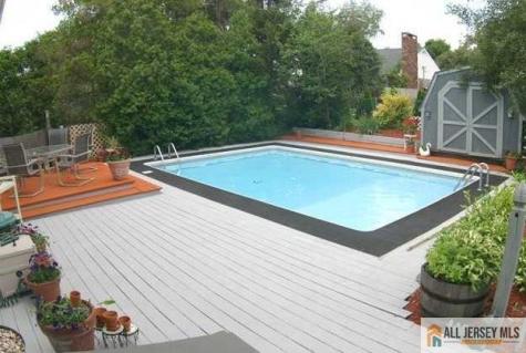 33 Nickel Avenue Sayreville NJ 08872